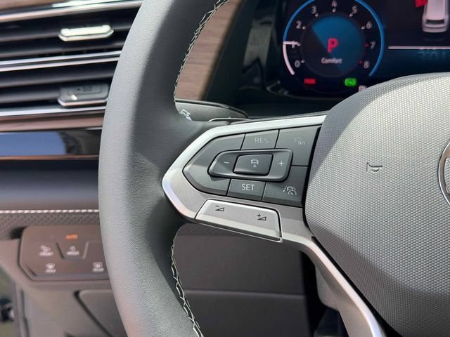 New 2026 Green Volkswagen 2.0T SE w/Technology image 18