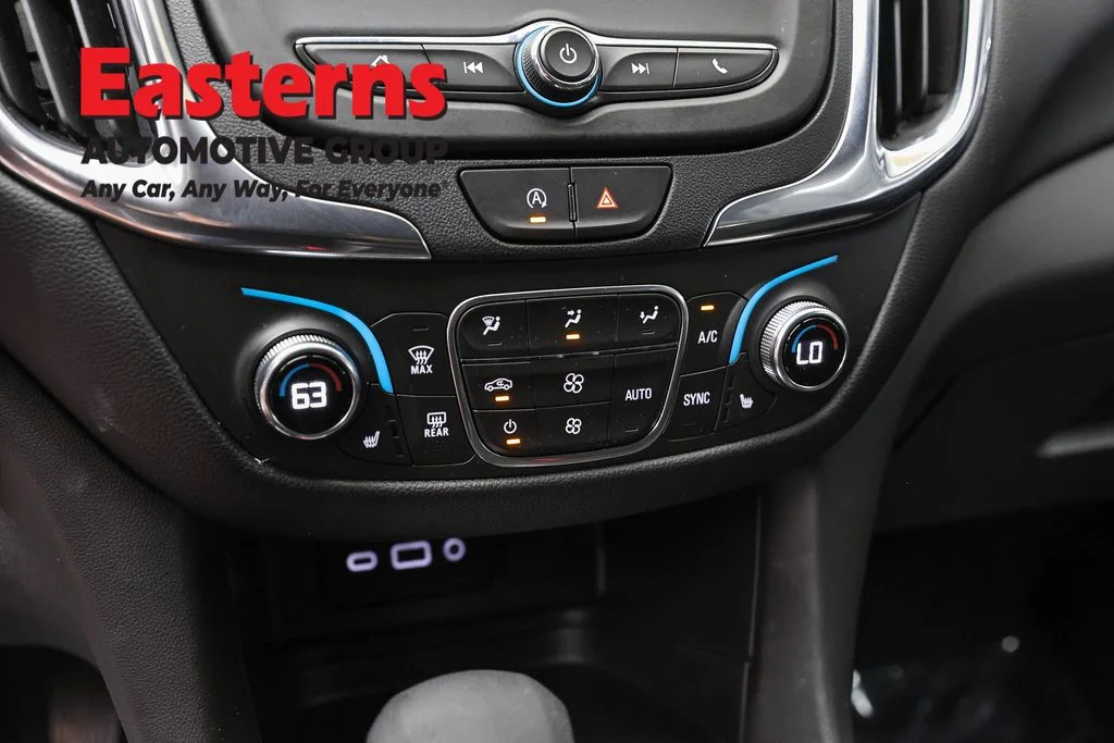 Used 2024 White Chevrolet LT image 19