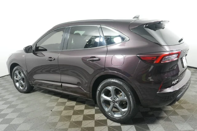 Used 2023 Cinnabar Red Metallic Ford ST-Line image 5