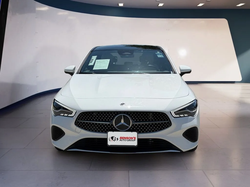 Used 2025  Mercedes-Benz CLA 250 image 8