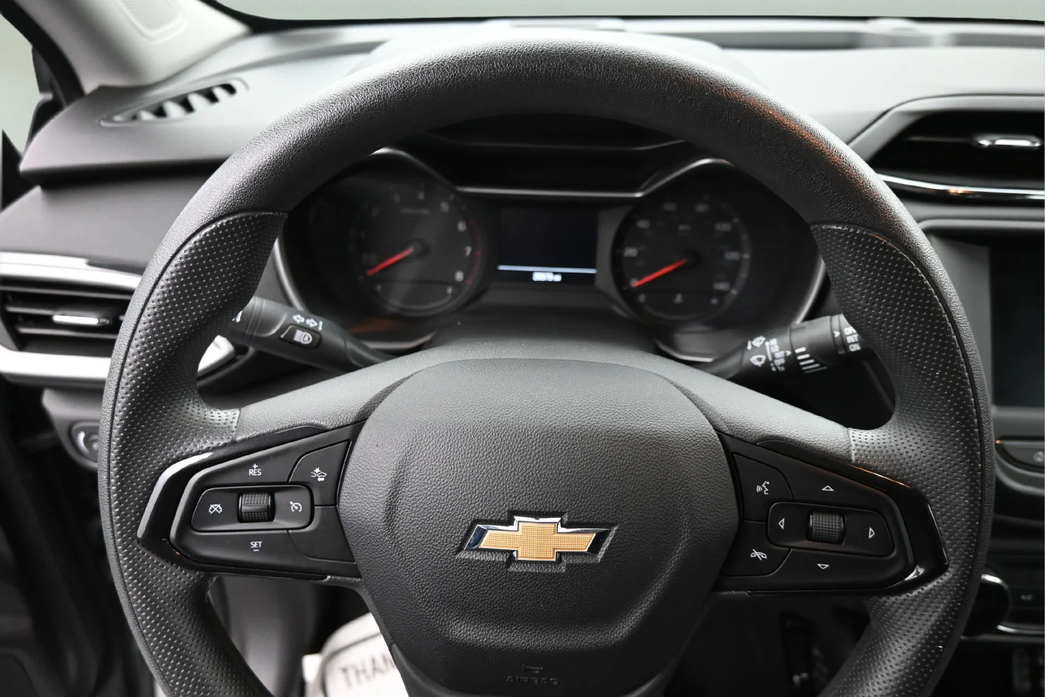 Used 2023 STERLING GRAY METALLIC Chevrolet LS image 13