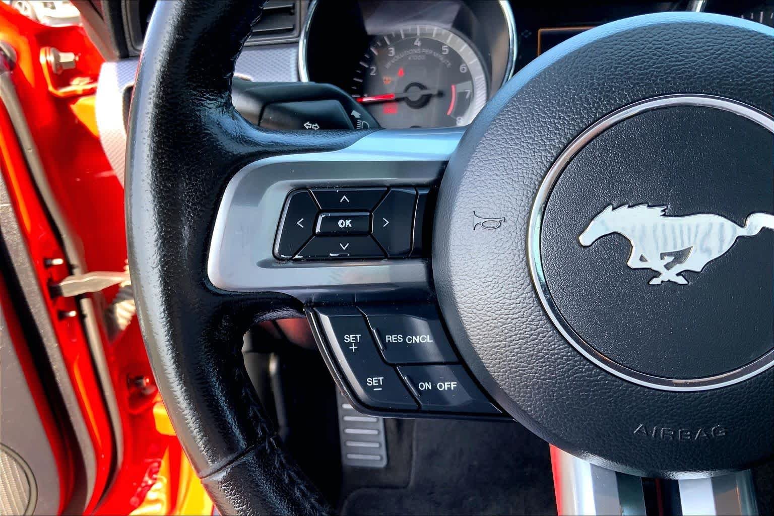Used 2015 Race Red Ford GT image 17