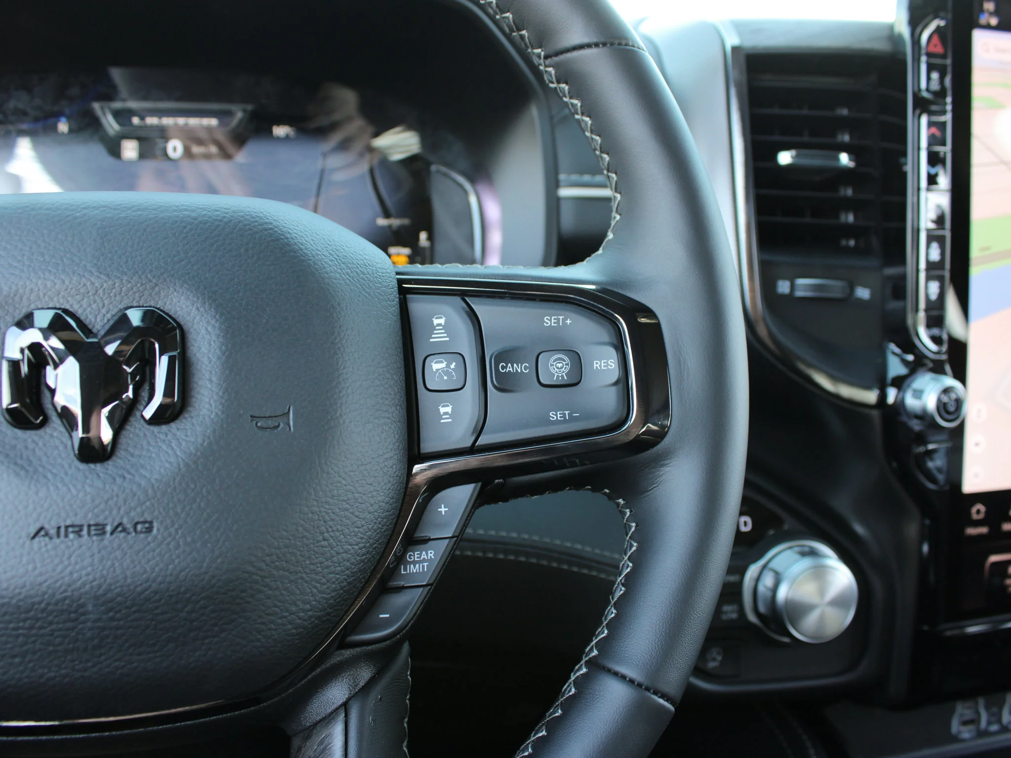 Used 2026 Red RAM Limited* HEMI V8 image 22