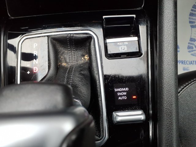 Used 2023 Gray Jeep Limited image 21