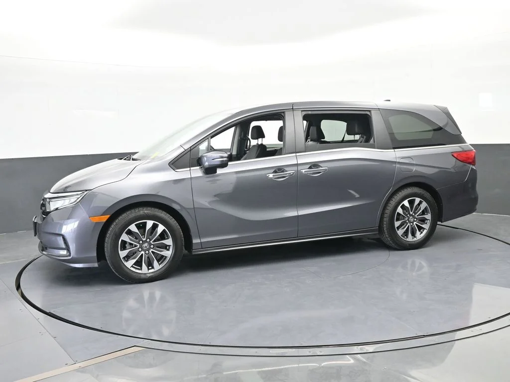 Used 2024 Gray / Black Honda EX-L image 1