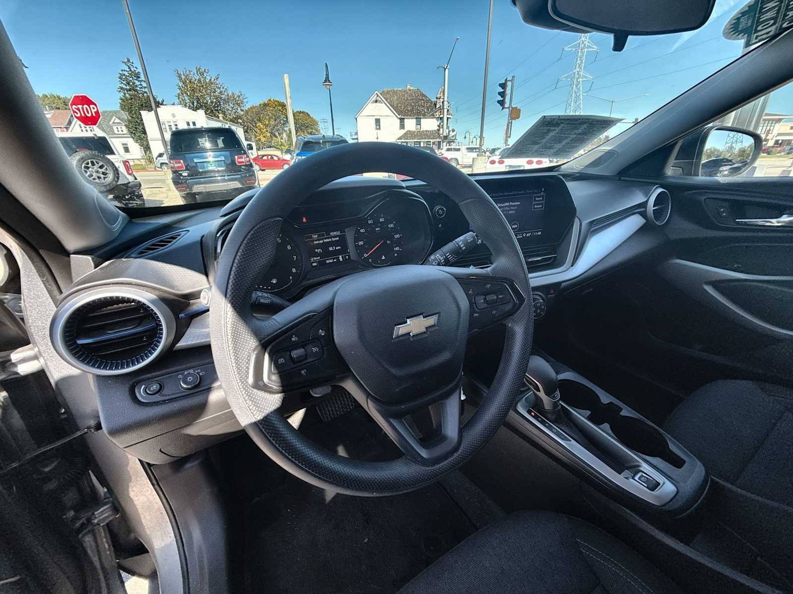2024 Chevrolet Trax LS - Photo 10