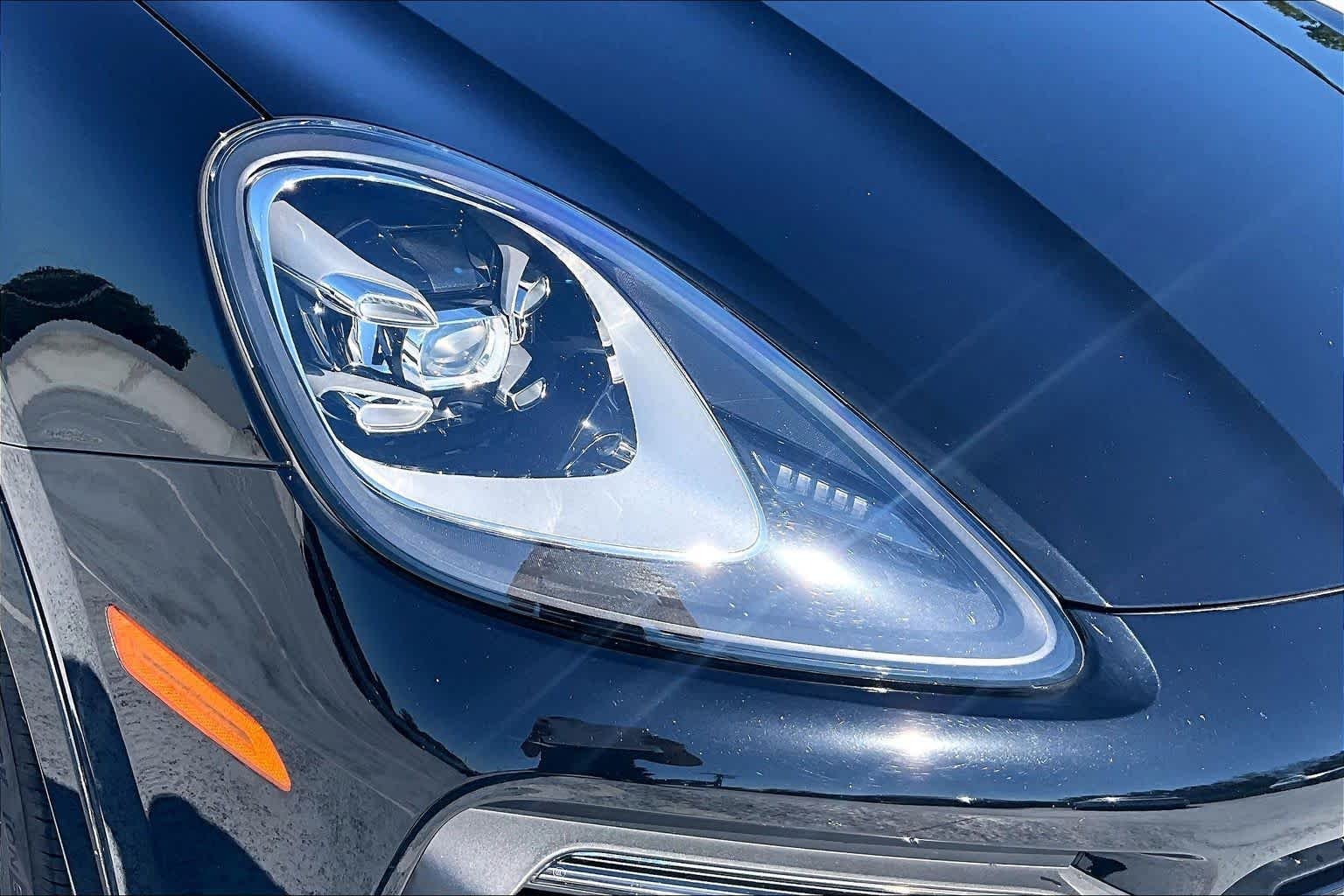 Used 2020 Jet Black Metallic Porsche S image 27