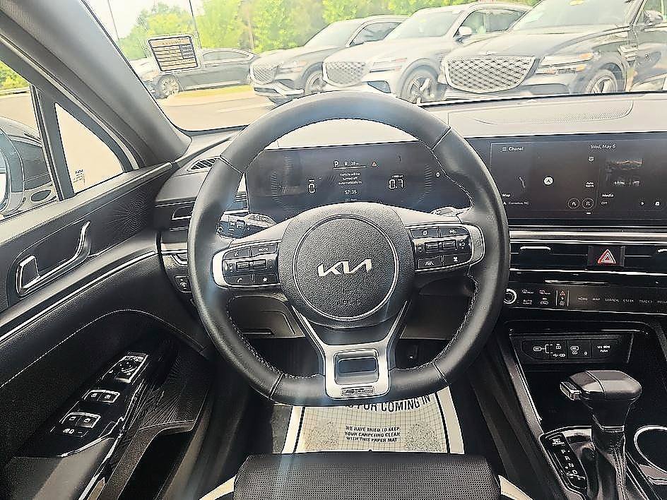 Used 2026 Snow White Pearl Kia GT-Line image 19