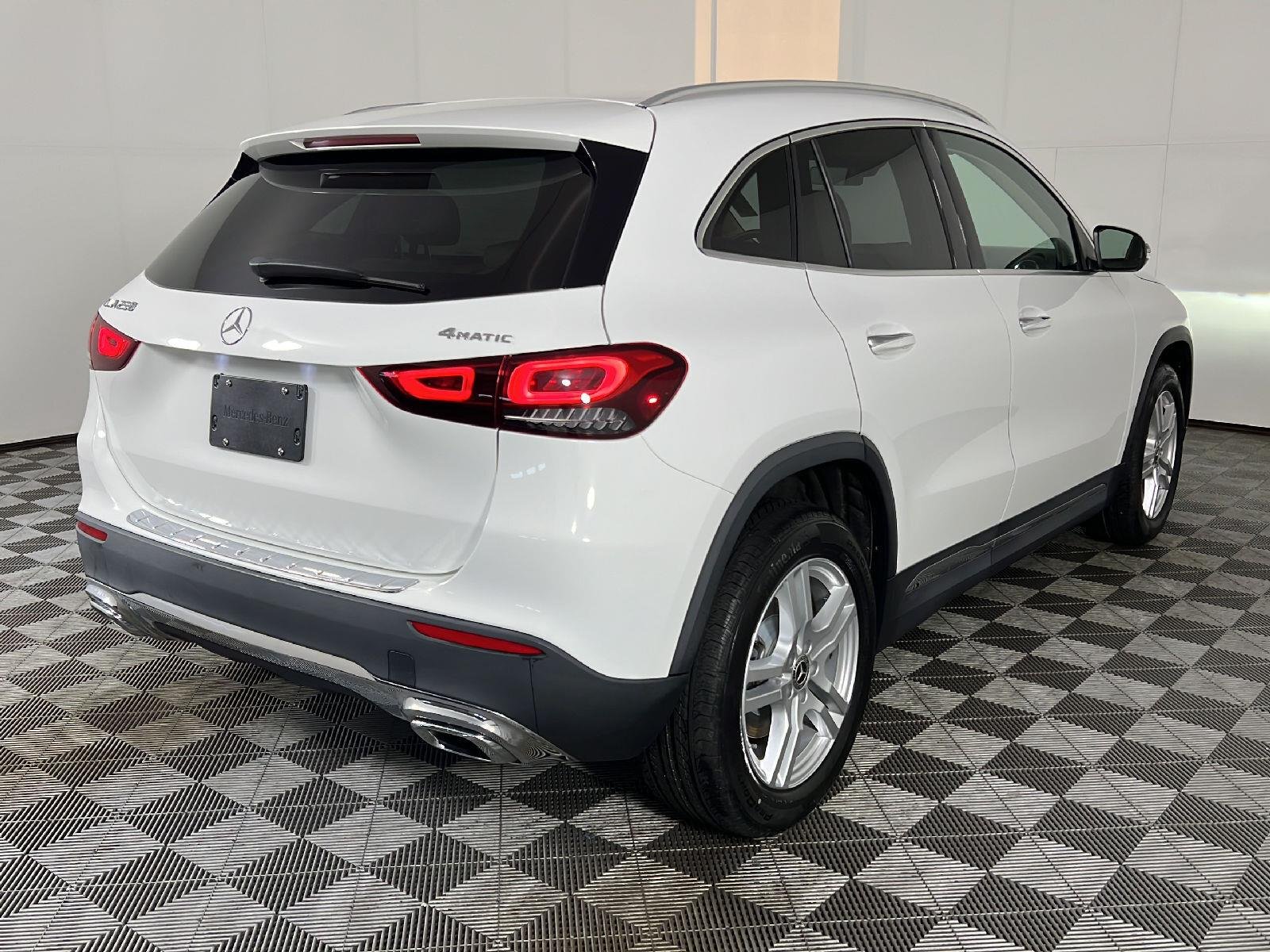 Used 2023 Polar White Mercedes-Benz GLA 250 image 19