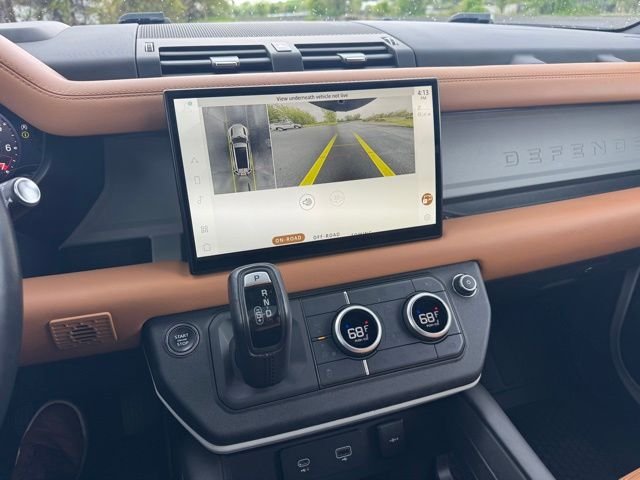 Used 2023 Fuji White Land Rover SE image 16
