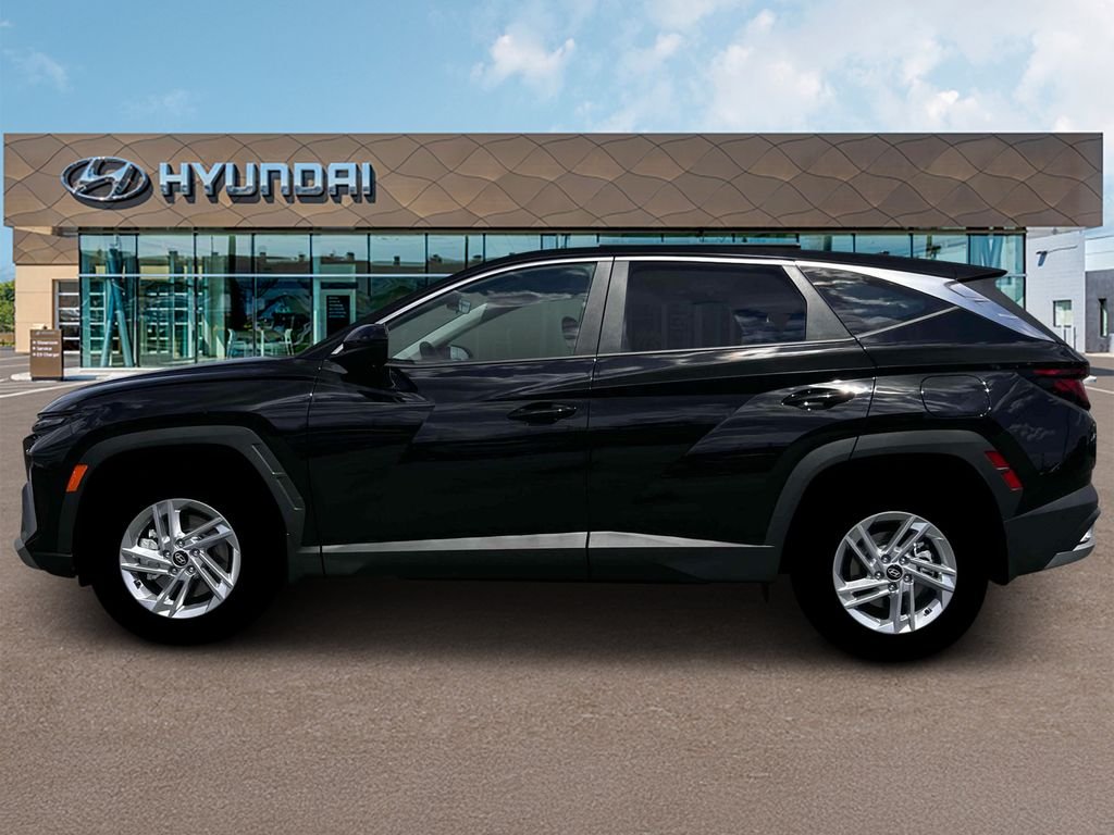 New 2026 Black Hyundai SE image 3
