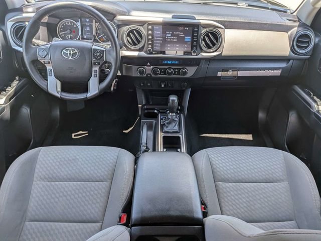 Used 2022 Midnight Black Metallic Toyota SR5 image 20