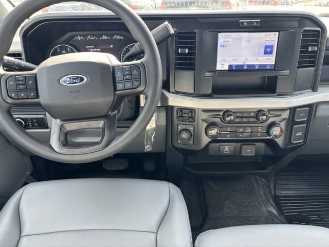 New 2026 Oxford White Ford F-350® XL image 15