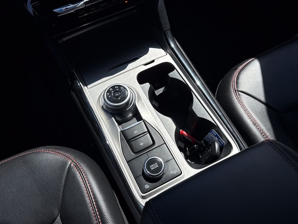 Used 2023 Black Metallic Ford ST-Line image 11