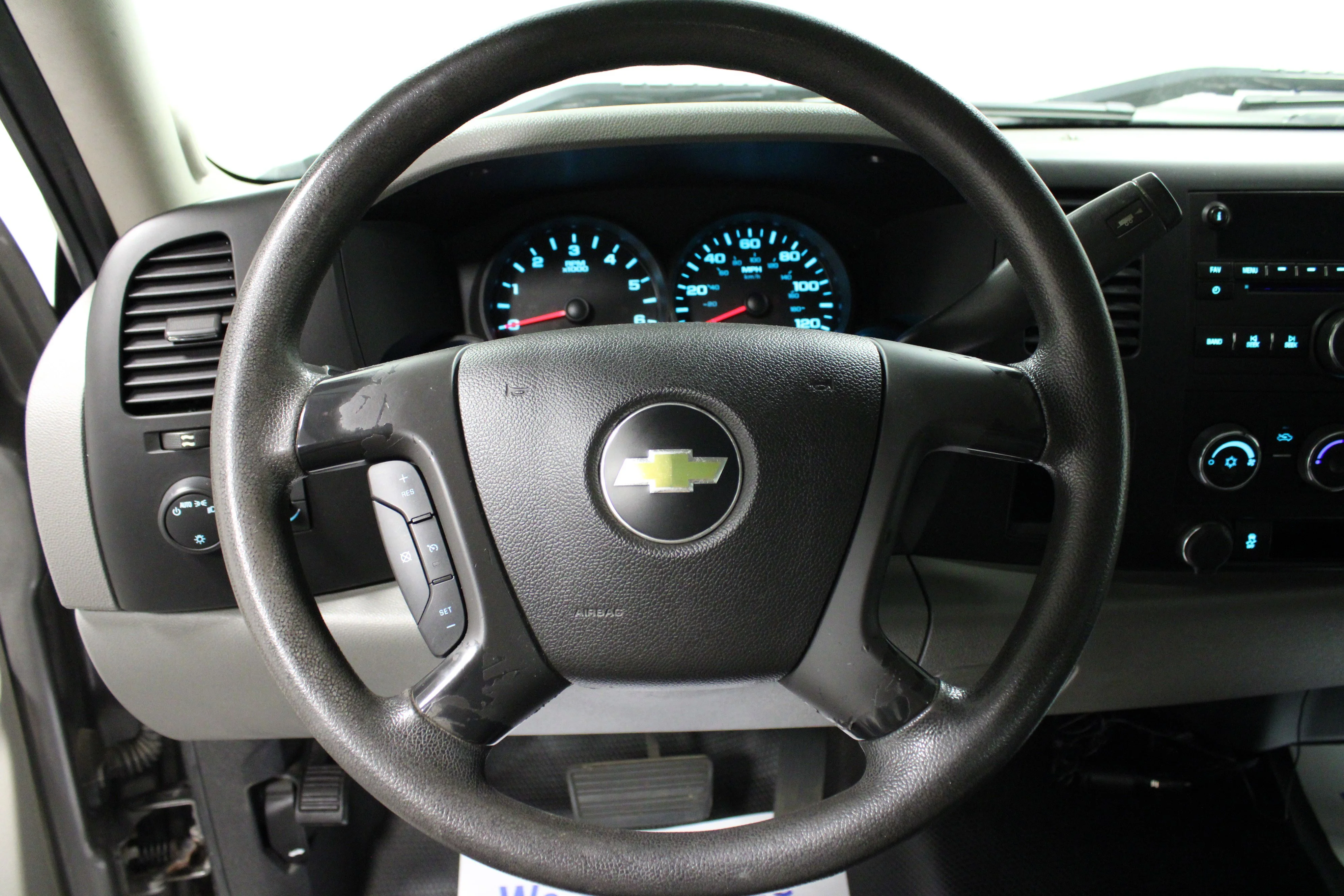Used 2013 GRAYSTONE METALLIC Chevrolet Work Truck image 15