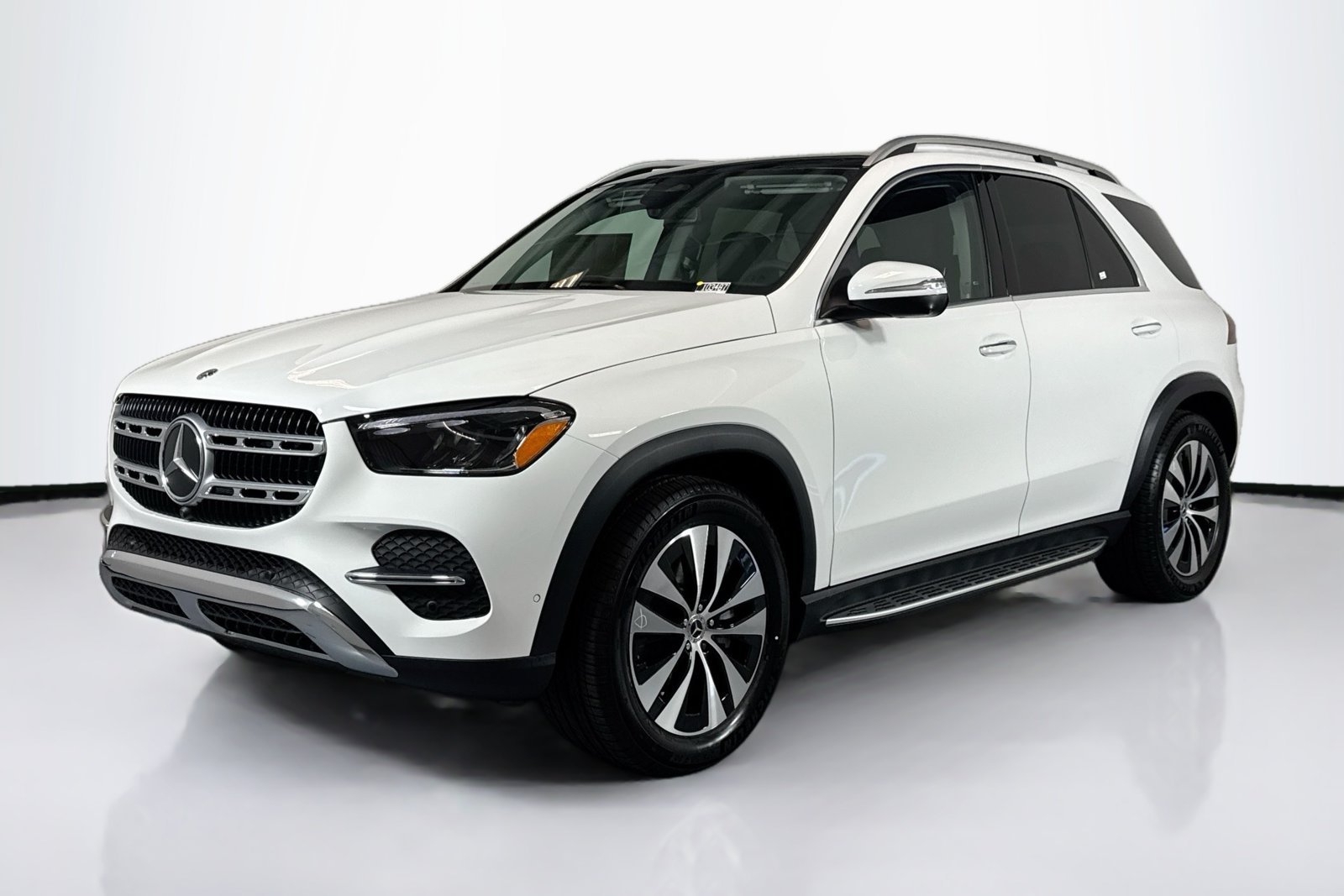 New 2026 Polar White Mercedes-Benz GLE 350 image 1