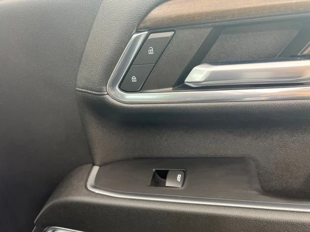 Used 2024 Beige Chevrolet High Country image 28