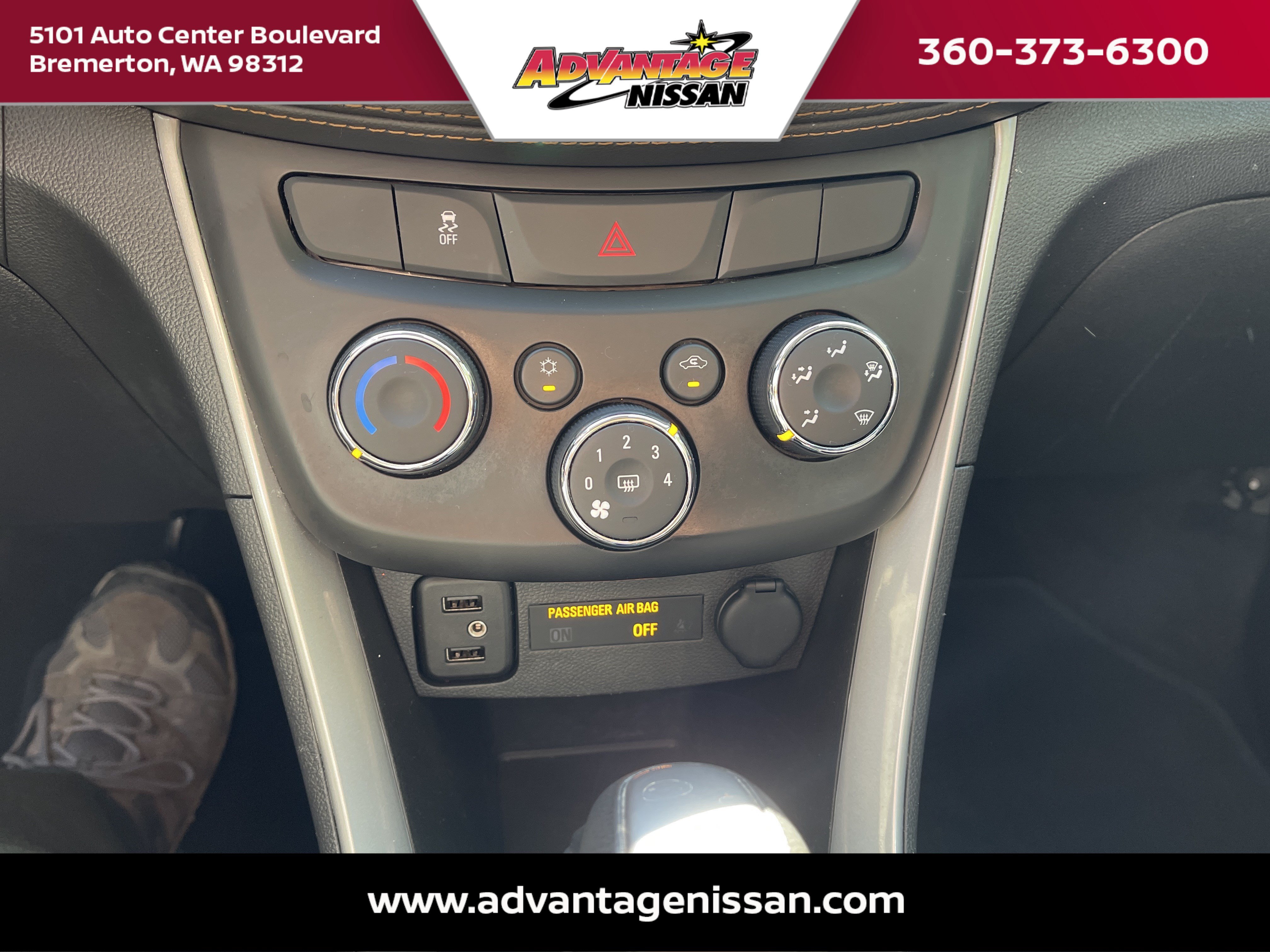 Used 2020 Summit White Chevrolet LT image 14