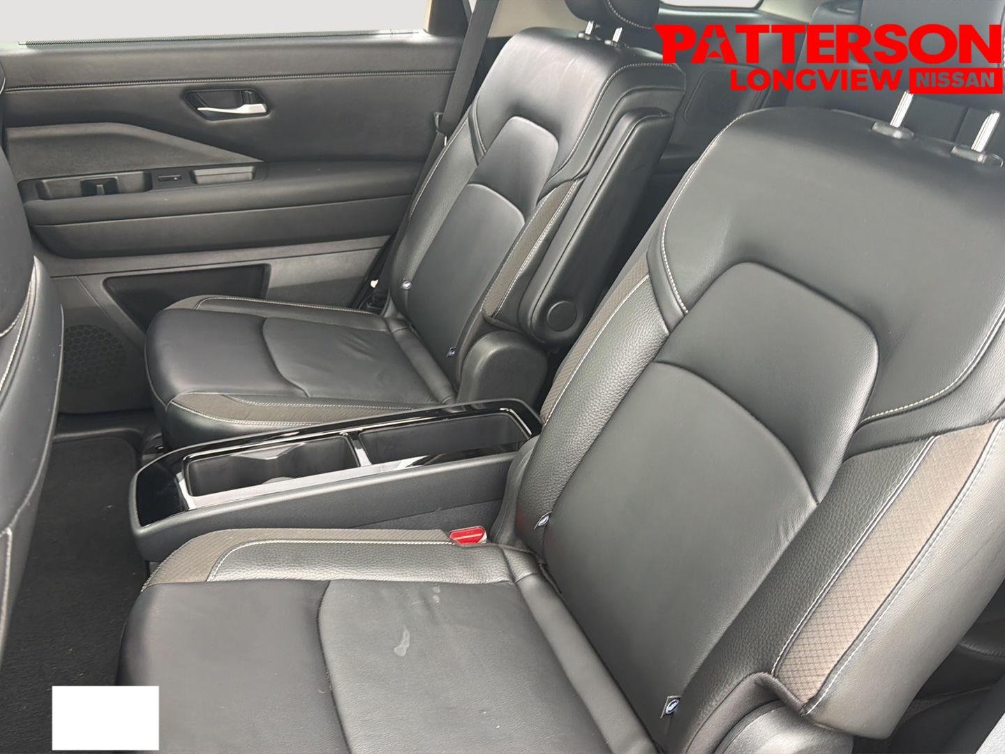 Used 2024 Obsidian Green Pearl Nissan SL image 22