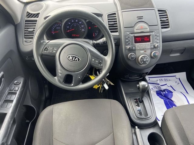 Used 2010 White Kia Plus image 9