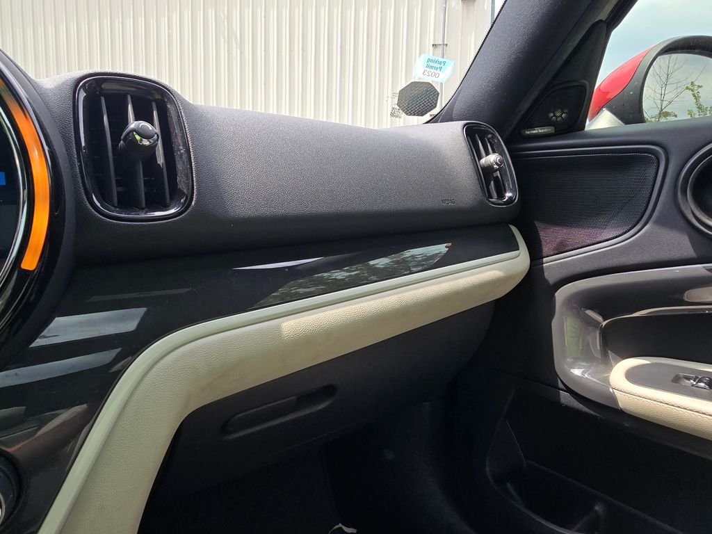 Used 2018 Black MINI Base image 24
