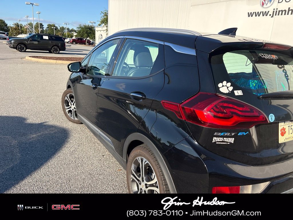 Used 2020 MOSAIC BLACK METALLIC Chevrolet Premier image 6