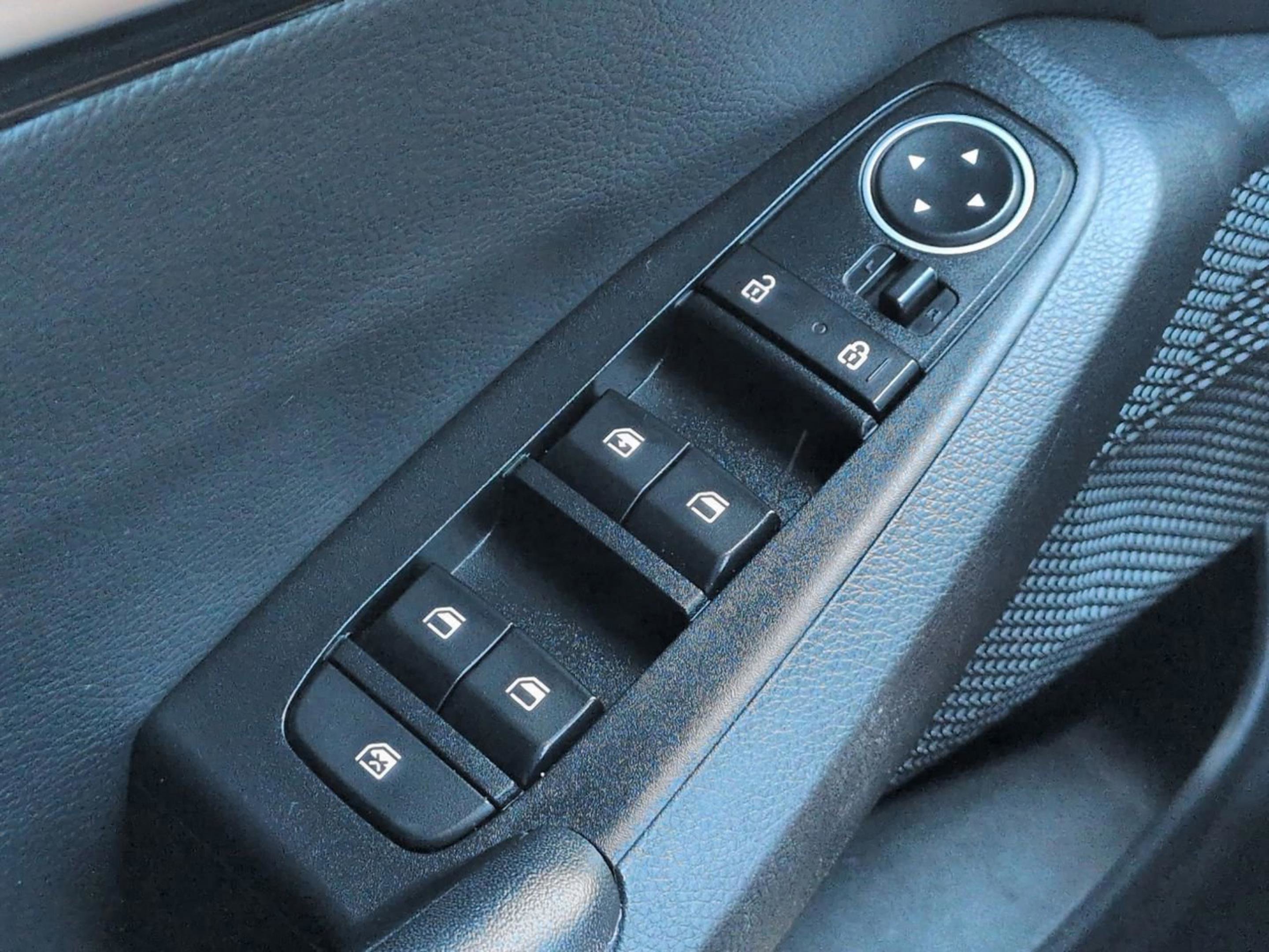 Certified Used 2023 Gravity Gray Kia S image 28