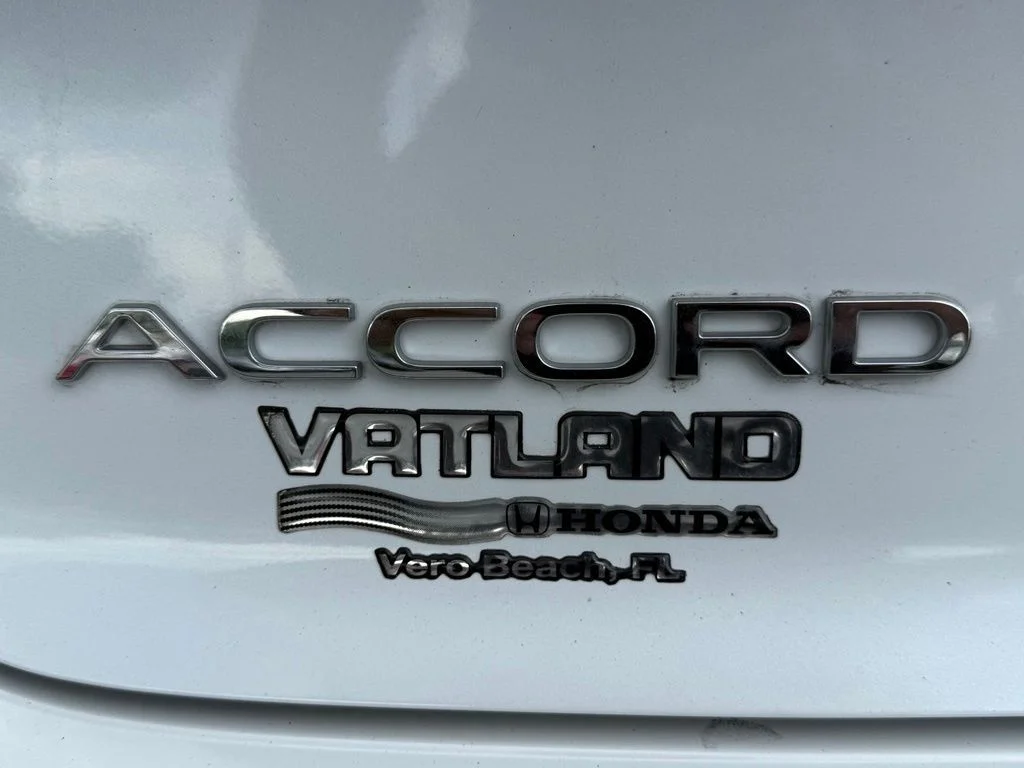 Certified Used 2023 Platinum White Pearl Honda LX image 33