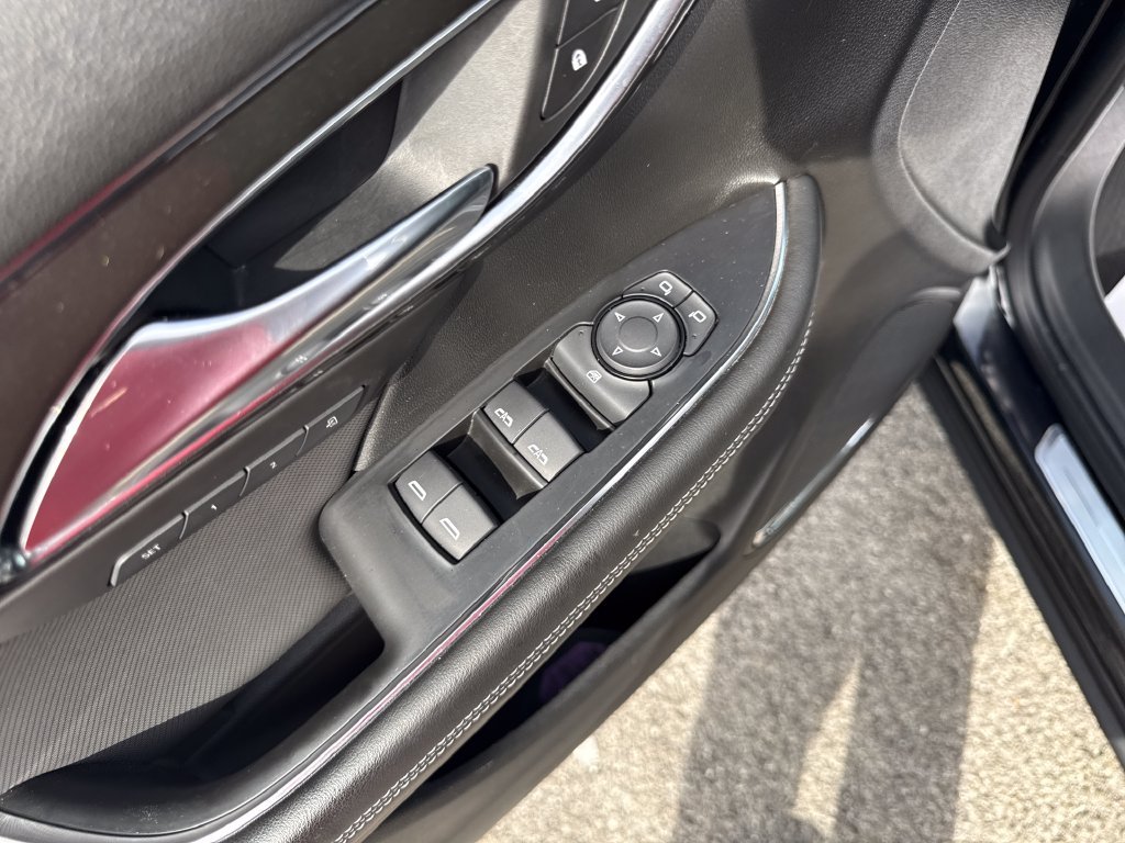 Used 2025 Black Buick Preferred image 11