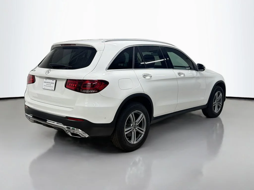 Certified Used 2022 Polar White Mercedes-Benz GLC 300 image 9