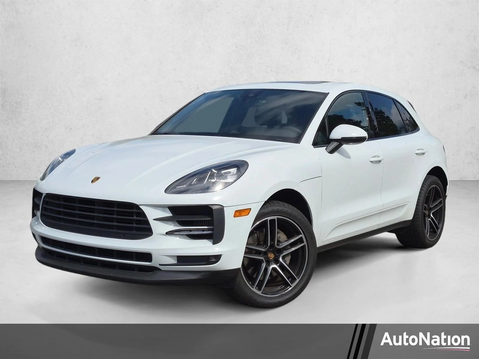 2021 Porsche Macan S's photo