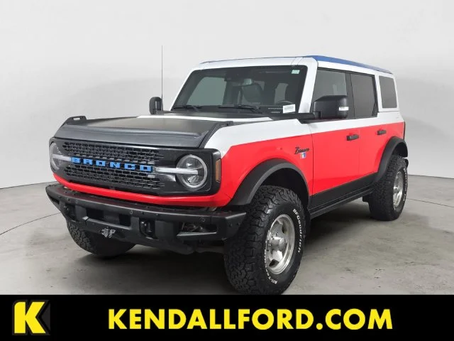 Used 2022 Oxford White Ford Badlands image 1