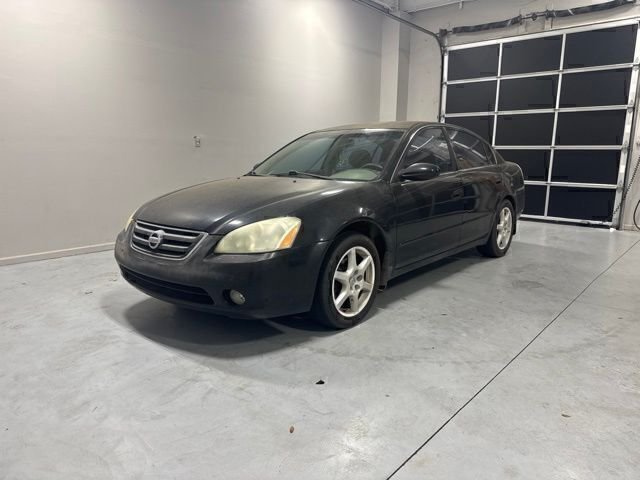Used 2003 Black Nissan 3.5 SE image 2