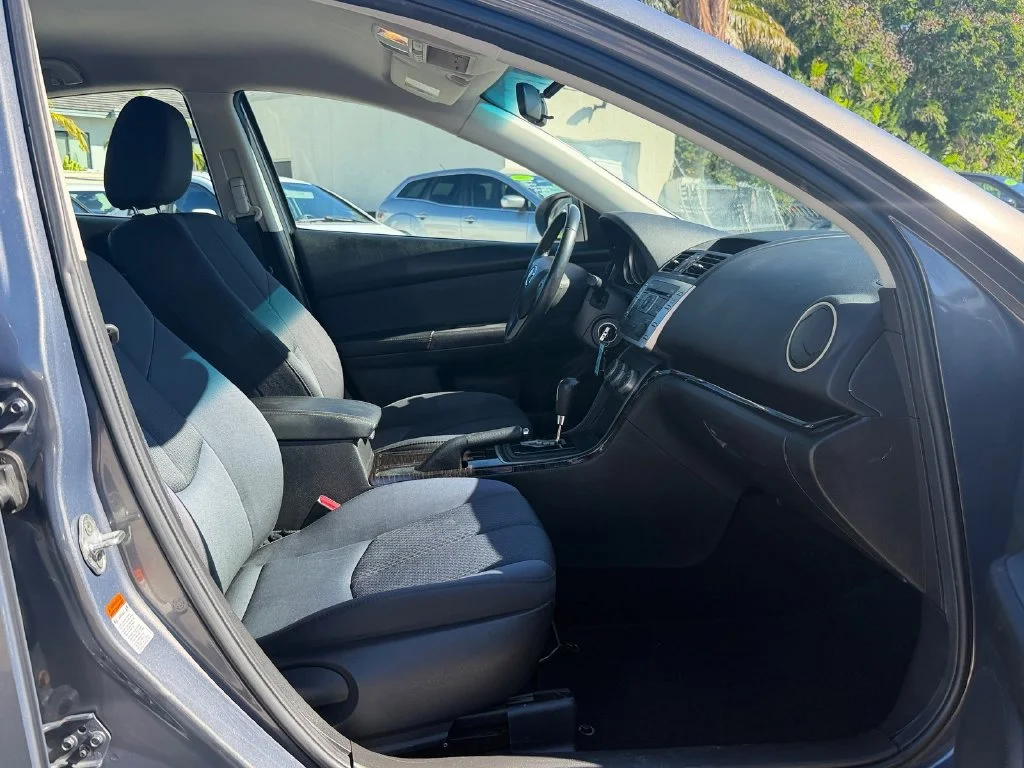 Used 2011 Gray Mazda i Touring Plus image 18