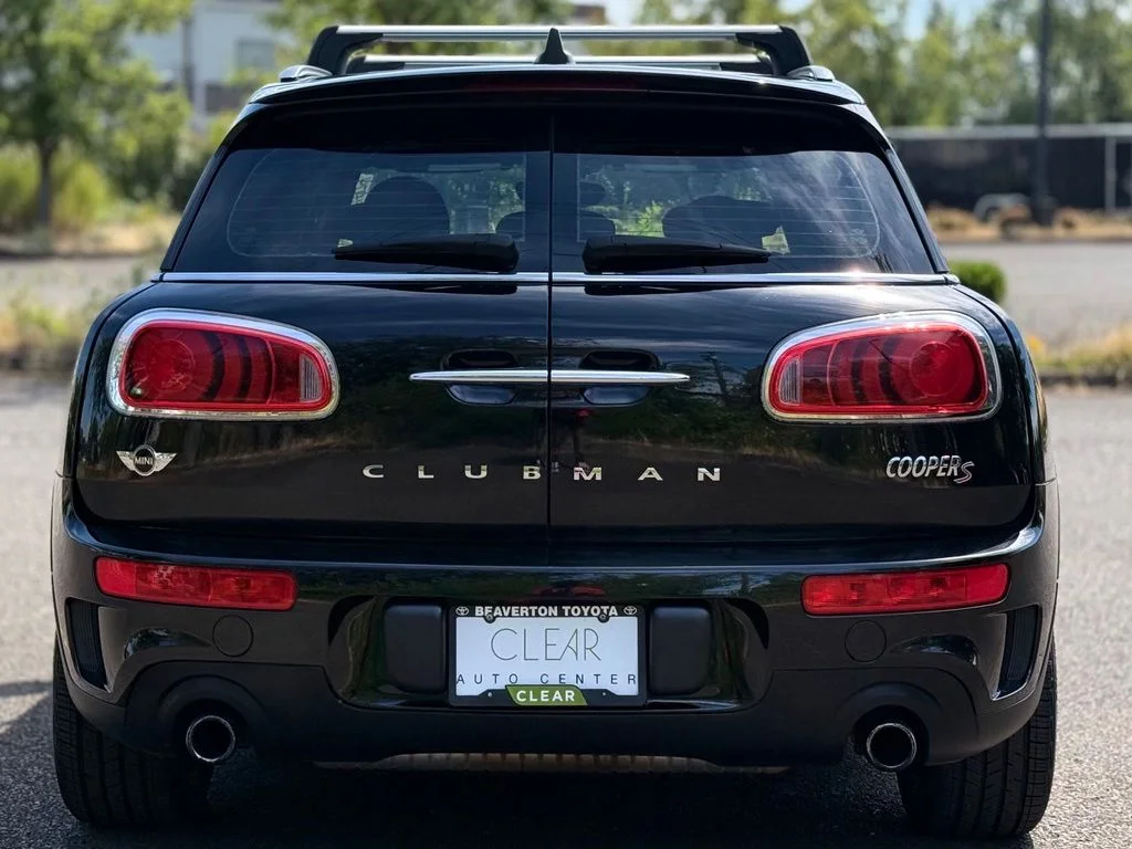 Used 2017 Black MINI Clubman image 4