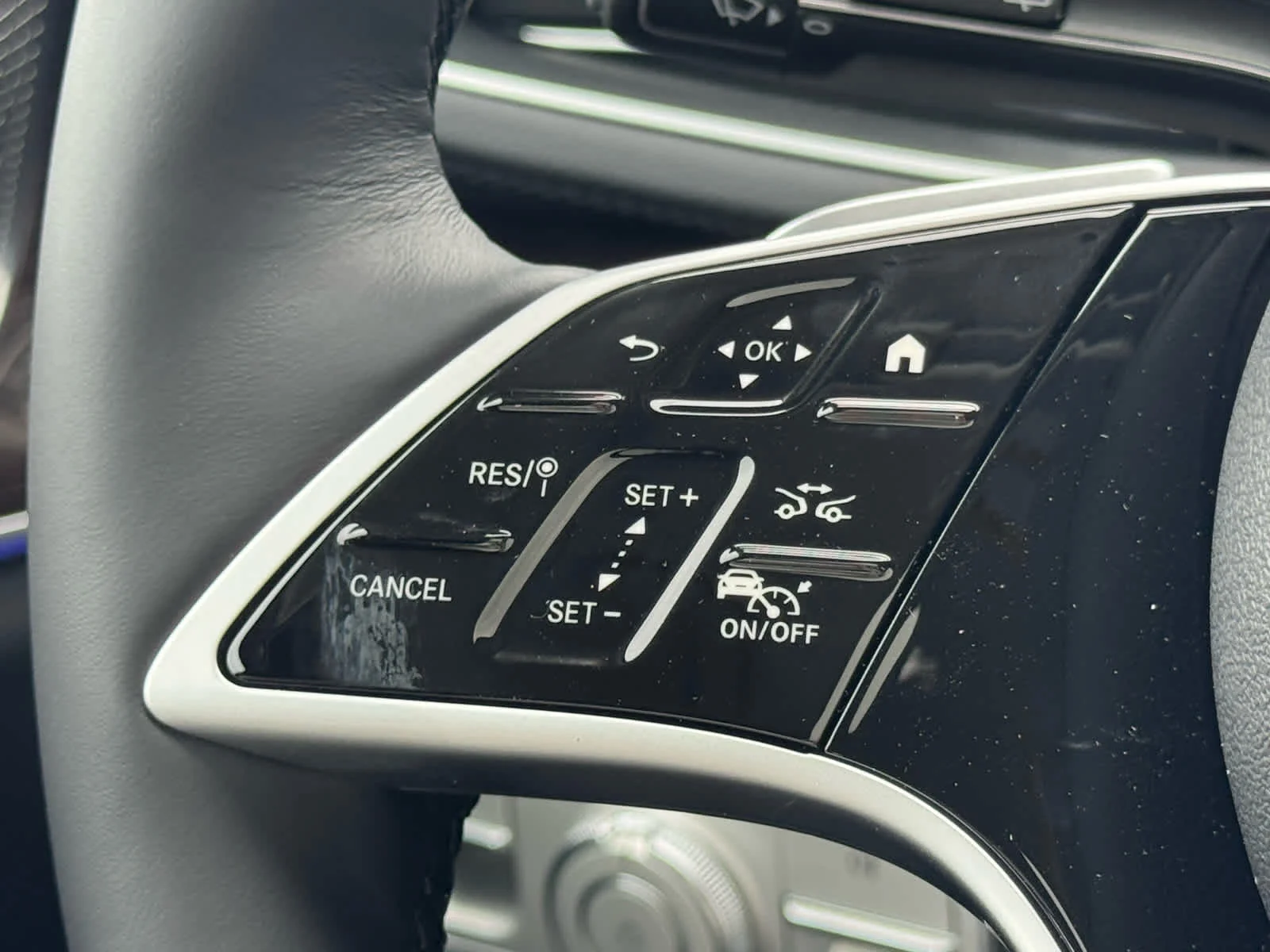 New 2026 Obsidian Black Metallic Mercedes-Benz GLS 450 image 30