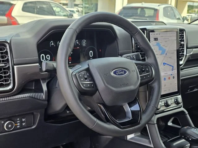 Certified Used 2024 Oxford White Ford Lariat image 27