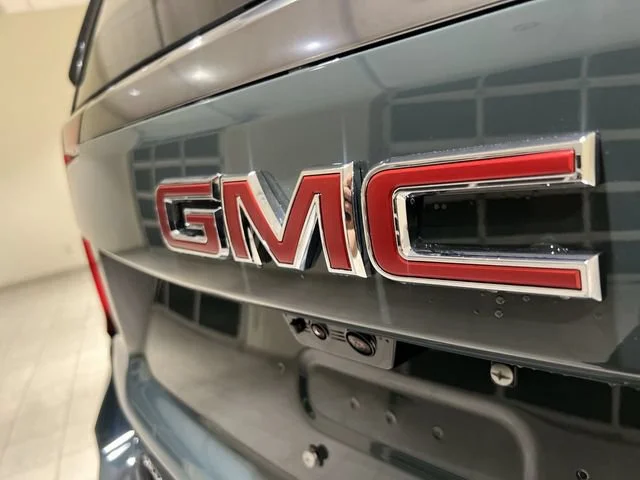 2026 GMC Yukon AT4 - Photo 32