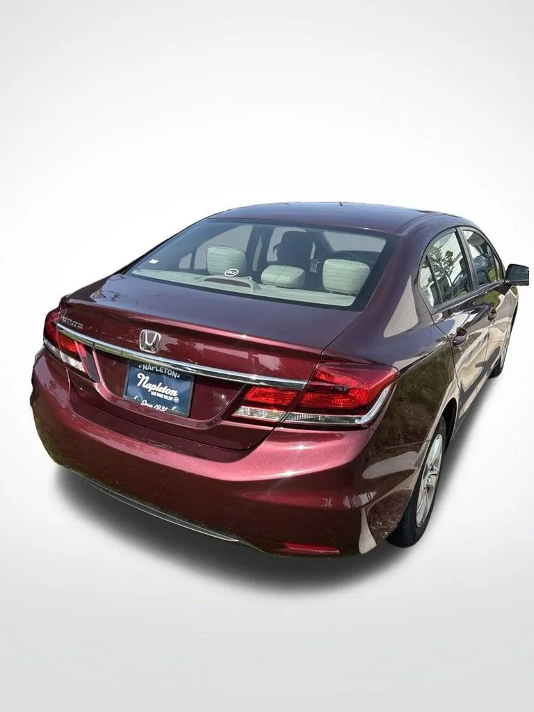 Used 2015  Honda LX image 13