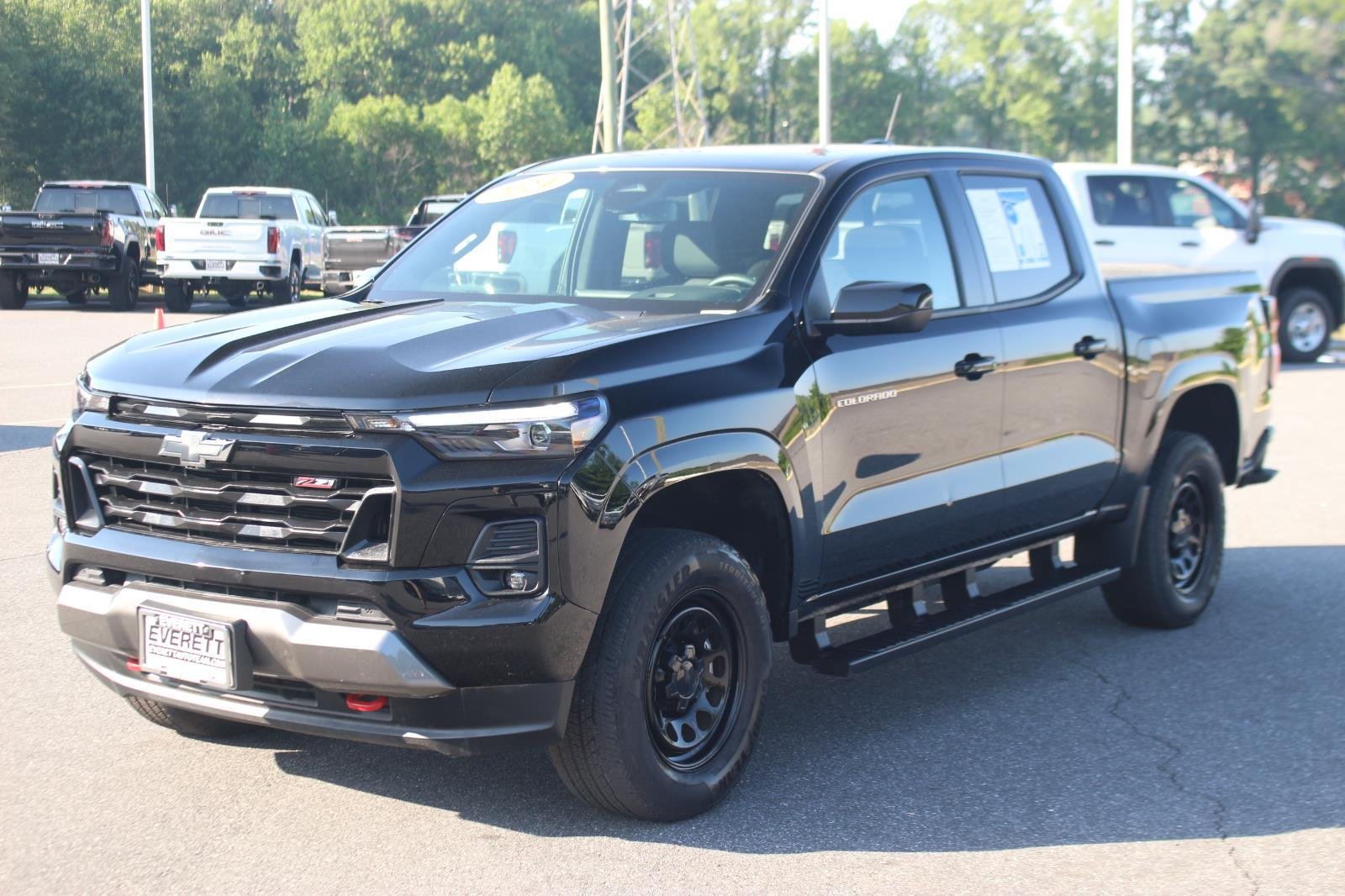 Used 2024 Black Chevrolet Z71 image 3