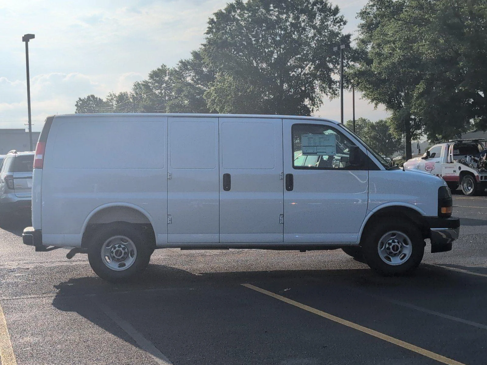 2026 GMC Savana Cargo Work Van - Photo 7