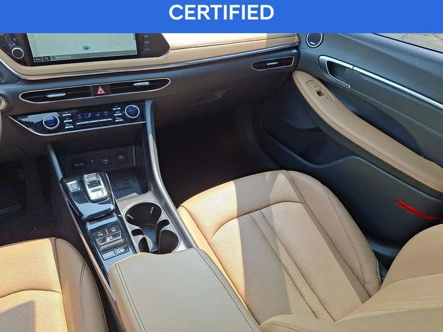 Used 2023 Black Hyundai Limited image 16