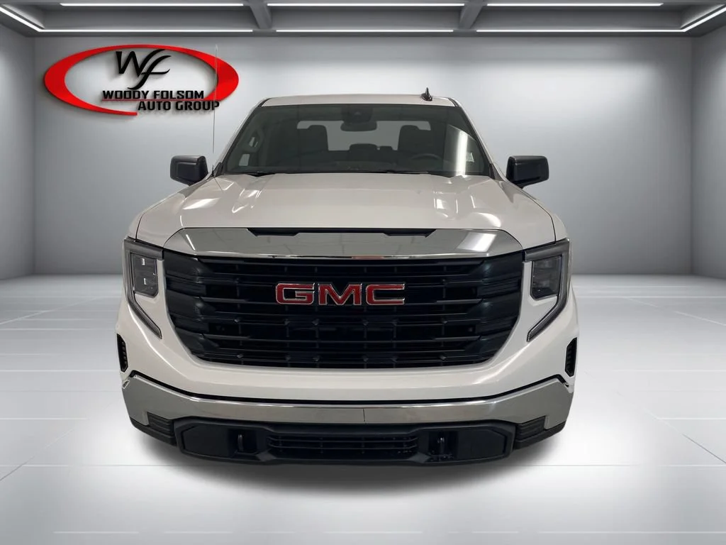 New 2026 Summit White GMC Pro image 2