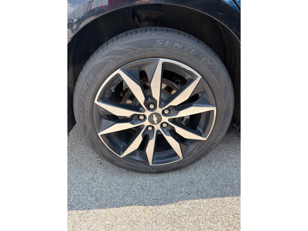 Used 2017 Mosaic Black Metallic Chevrolet LT image 5