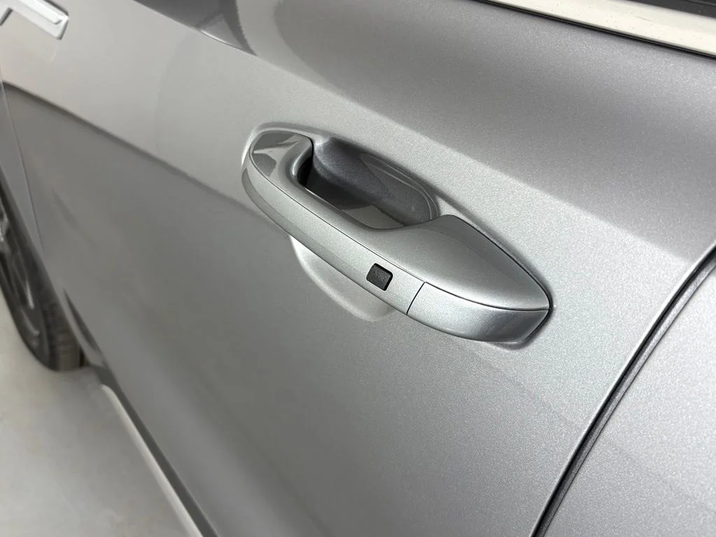 New 2026 Steel Gray Kia EX image 12
