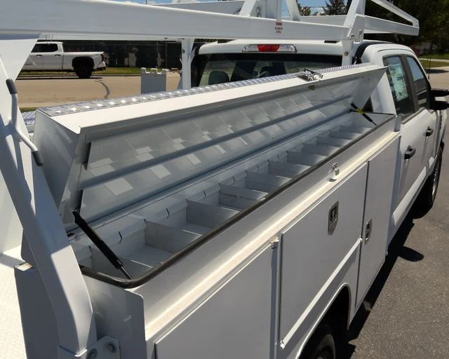 New 2026 Oxford White Ford XL image 12