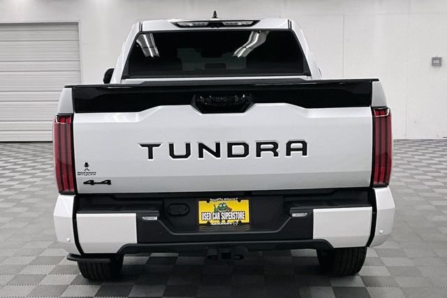 Used 2026 Wind Chill Pearl Toyota Platinum image 5