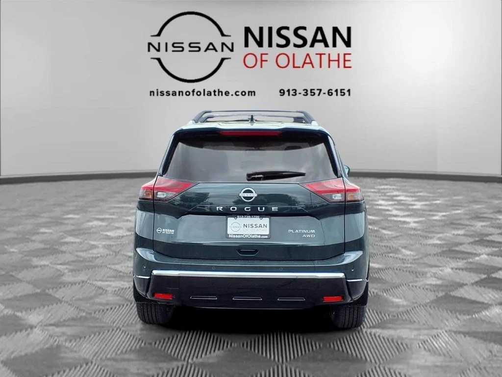 New 2026 Obsidian Green Pearl Nissan Platinum image 27