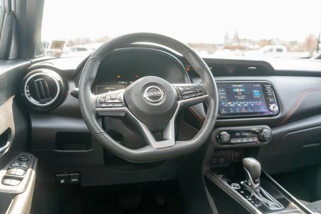 2023 Nissan Kicks SR - Photo 14