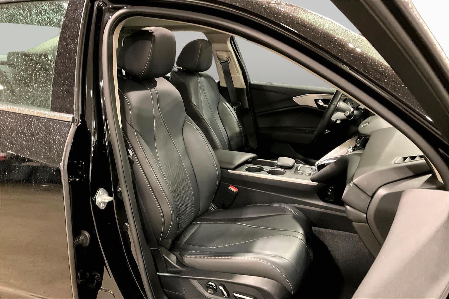 Certified Used 2023 Majestic Black Pearl Acura TECH image 9
